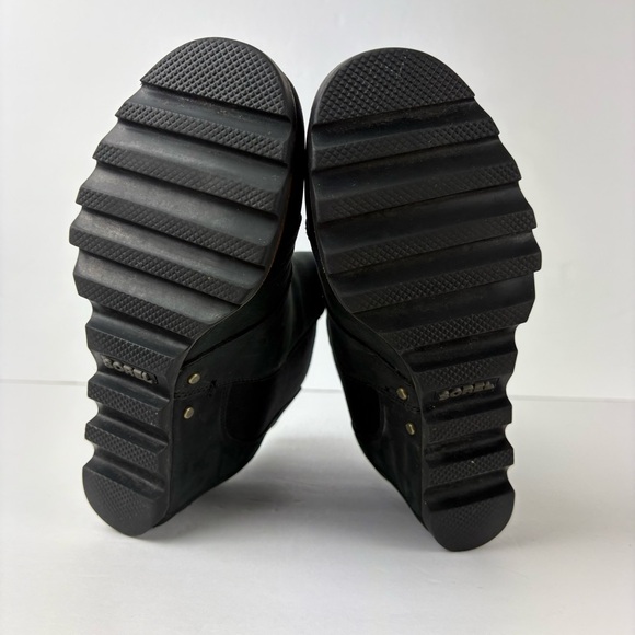 Sorel Lea Wedge Leather Pull On Ankle Boot Booties in Black